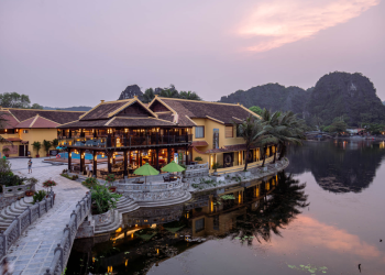 Có một mùa hè thật nên thơ giữa lòng Tam Cốc