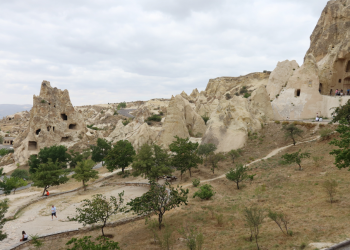Cappadocia – thành cổ trong lòng núi đá ở Thổ Nhĩ Kỳ