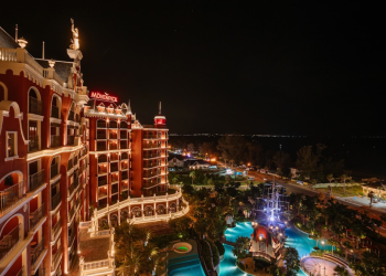 Lễ hội bia Oktoberfest 2024 sôi động, mang đậm phong cách Đức Tại Mövenpick Resort Phan Thiết