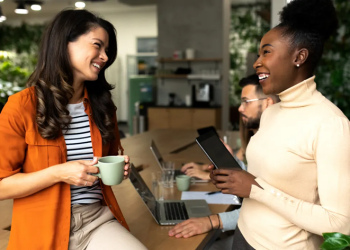 2 chiến thuật đơn giản có thể giúp bạn có thêm ảnh hưởng nơi công sở