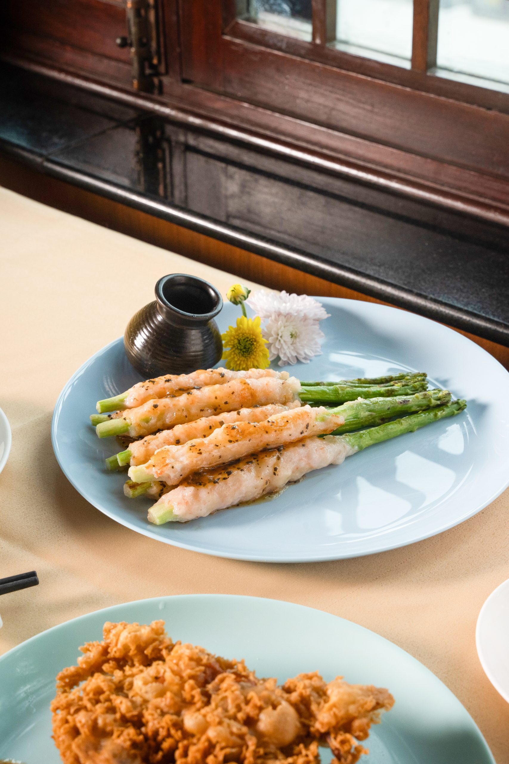 Măng tây nhồi bách hoa nấm Truffle