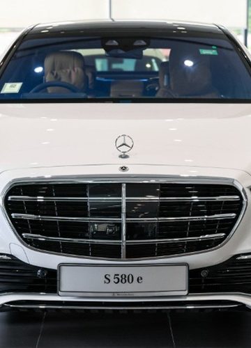 Mercedes-Benz S580e 2026 nâng cấp mạnh mẽ về công nghệ và thiết kế