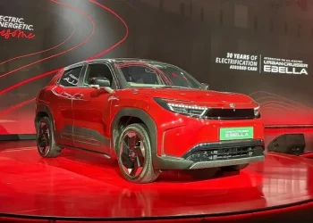 Hơn 8 triệu ô tô Trung Quốc “phủ sóng” toàn cầu: Việt Nam nhập khẩu bao nhiêu?