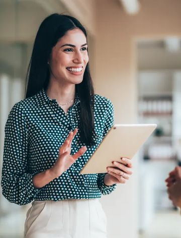 10 câu nói giúp bạn trở nên dễ gần hơn và dễ tạo thiện cảm—khiến người khác tin tưởng hơn