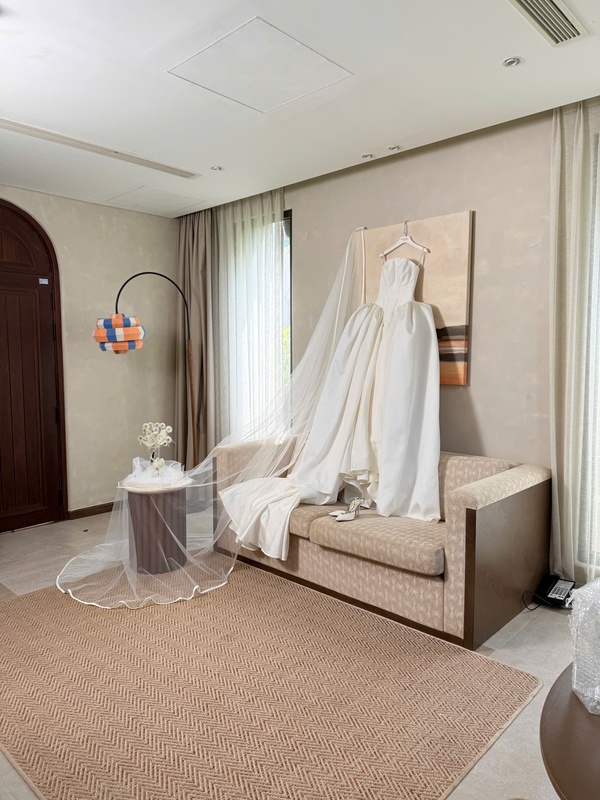 Linh Nga Couture từng được bình chọn là một trong 5 thương hiệu váy cưới uy tín tại Việt Nam