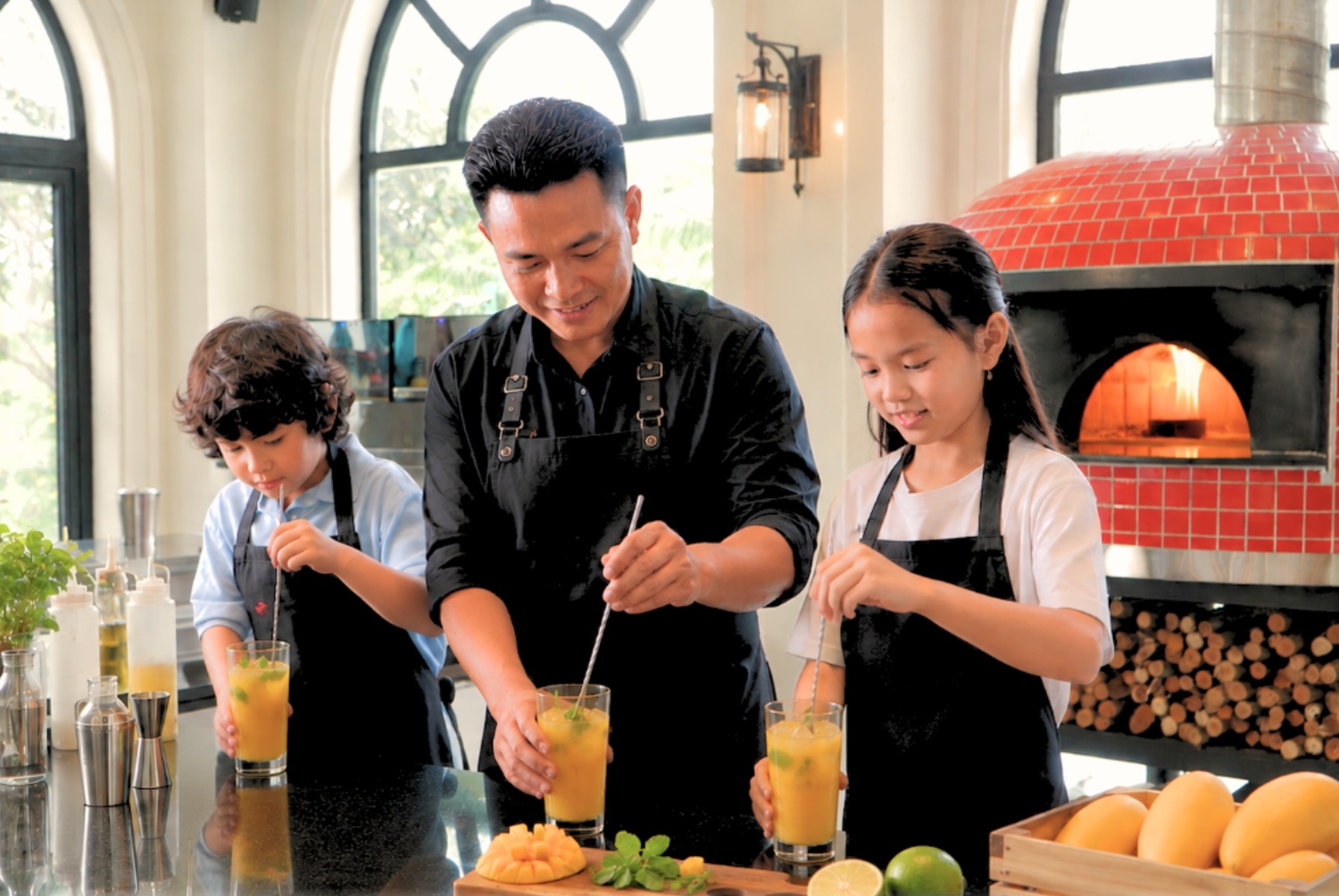 Sắc vàng tươi tô điểm cho những gắn kết yêu thương