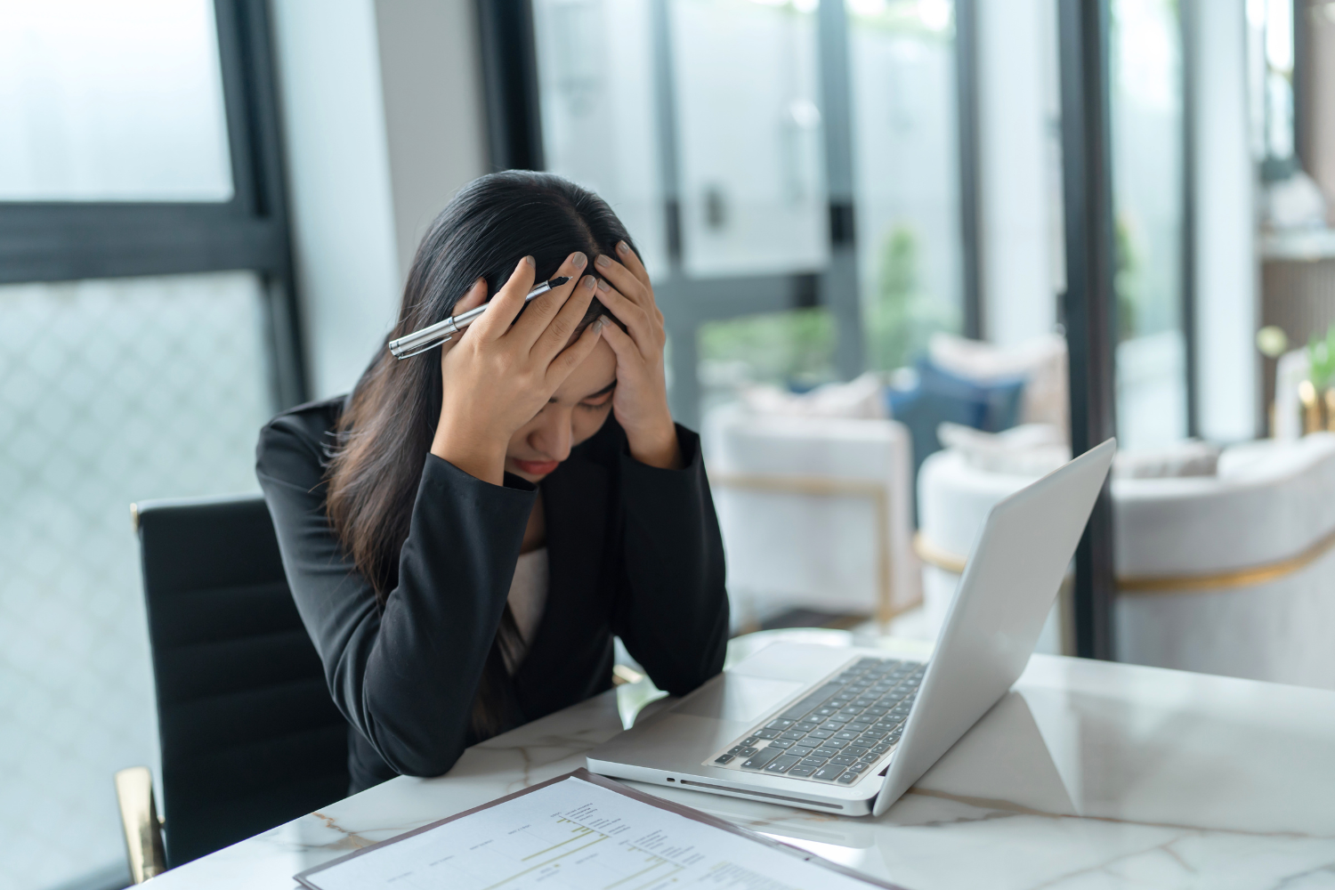 5 chiêu lừa việc nhẹ lương cao người trẻ cần cảnh giác