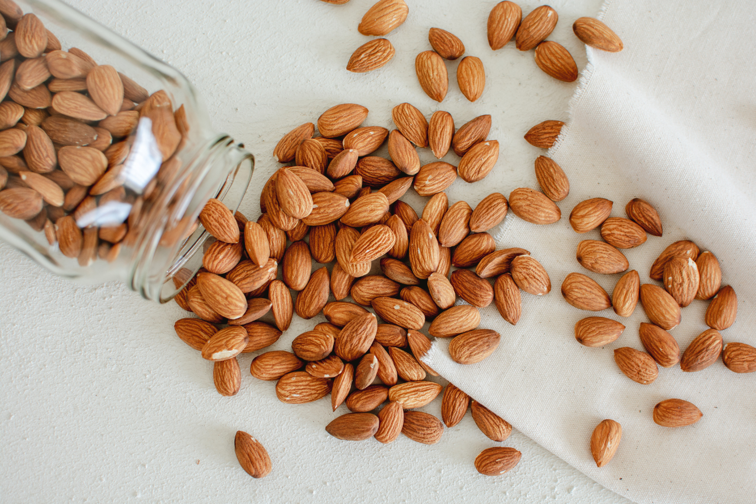 Hạt hạnh nhân giàu vitamin E
