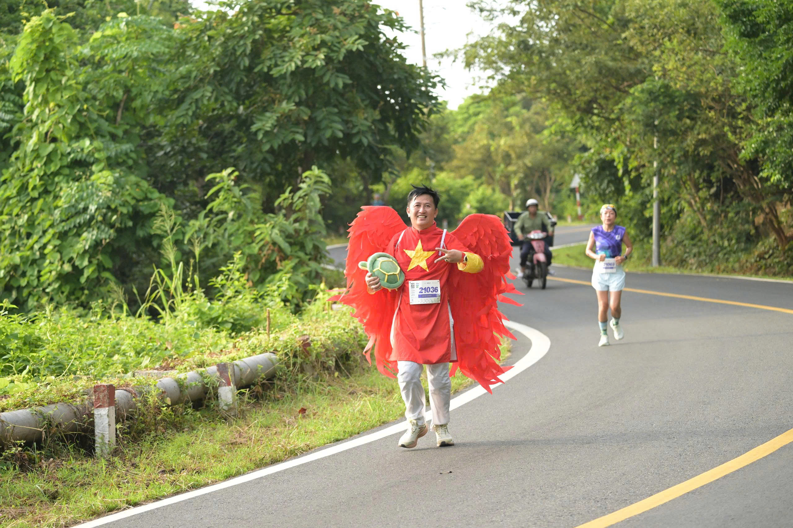 Cung đường năm 2026 đưa runner khám phá vẻ đẹp thiên nhiên độc đáo của Côn Đảo.