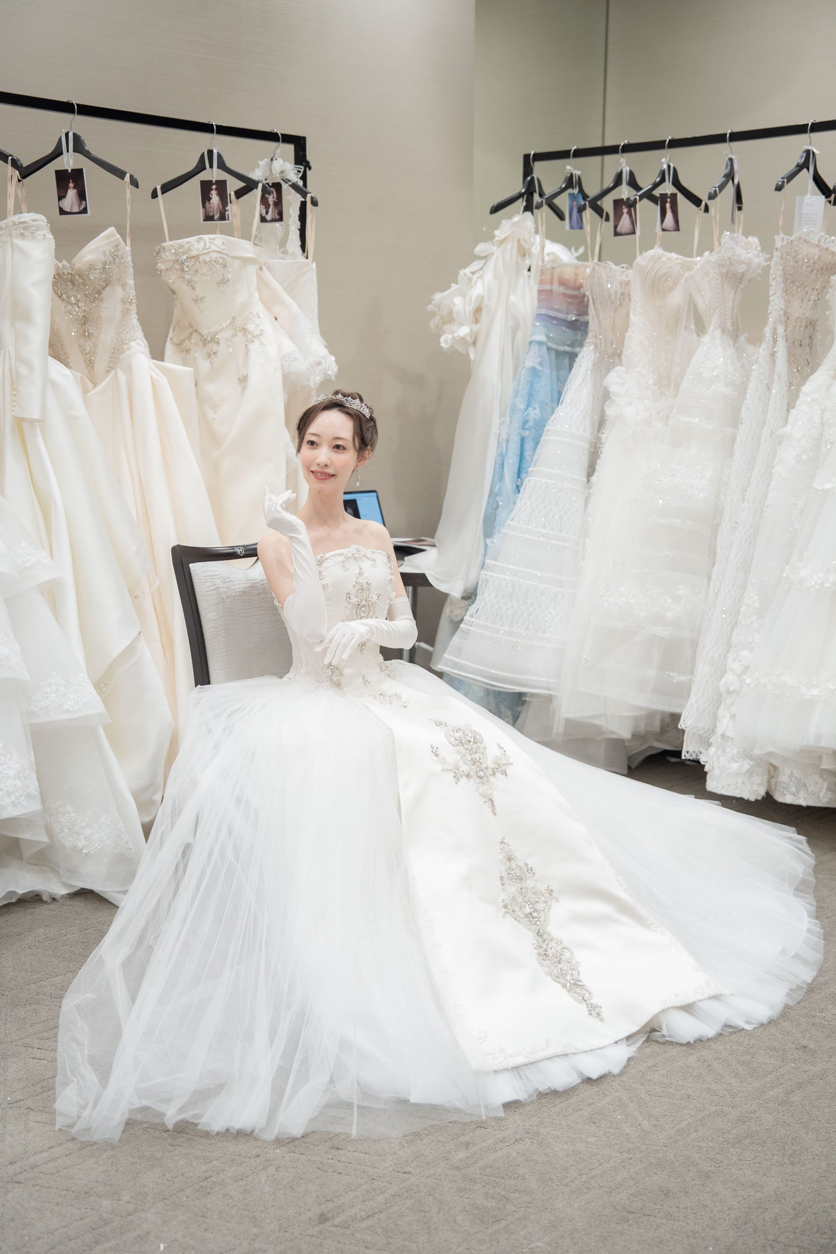 Linh Nga Couture khẳng định dấu ấn thời trang Việt trên hành trình quốc tế.